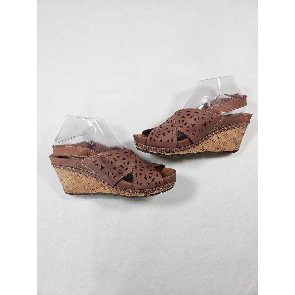 Earth Aries Brown Leather Laser Cut Cork Wedge Sandals Size 9.5B Boho‎ Comfort